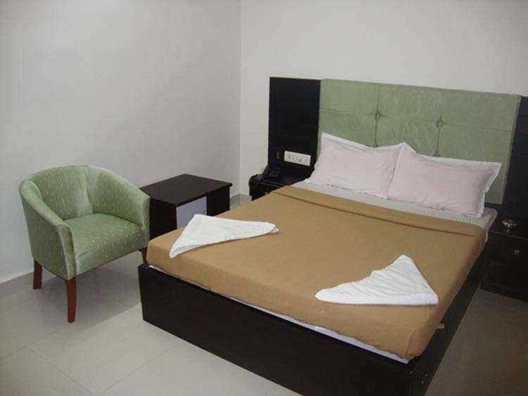 Seaqueen Residency Hotel Chennai Ngoại thất bức ảnh
